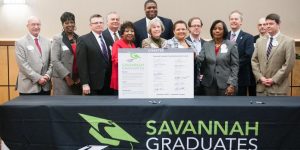 新草原毕业生主动公布